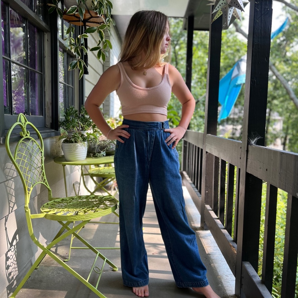 VNTG [Gloria Vanderbilt] EUC High Rise Pleated Wide Leg Blue Jeans | XS · Small